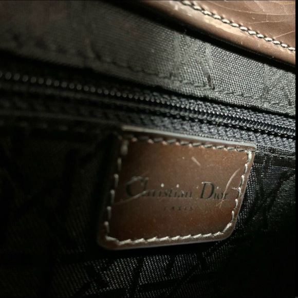 Auth Christian Dior Maris Pearl Patent Leather Bag - Picture 10 of 16